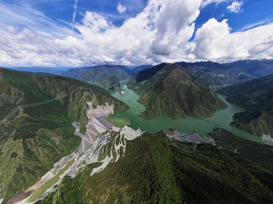 湖北bti体育绿色能源有限公司