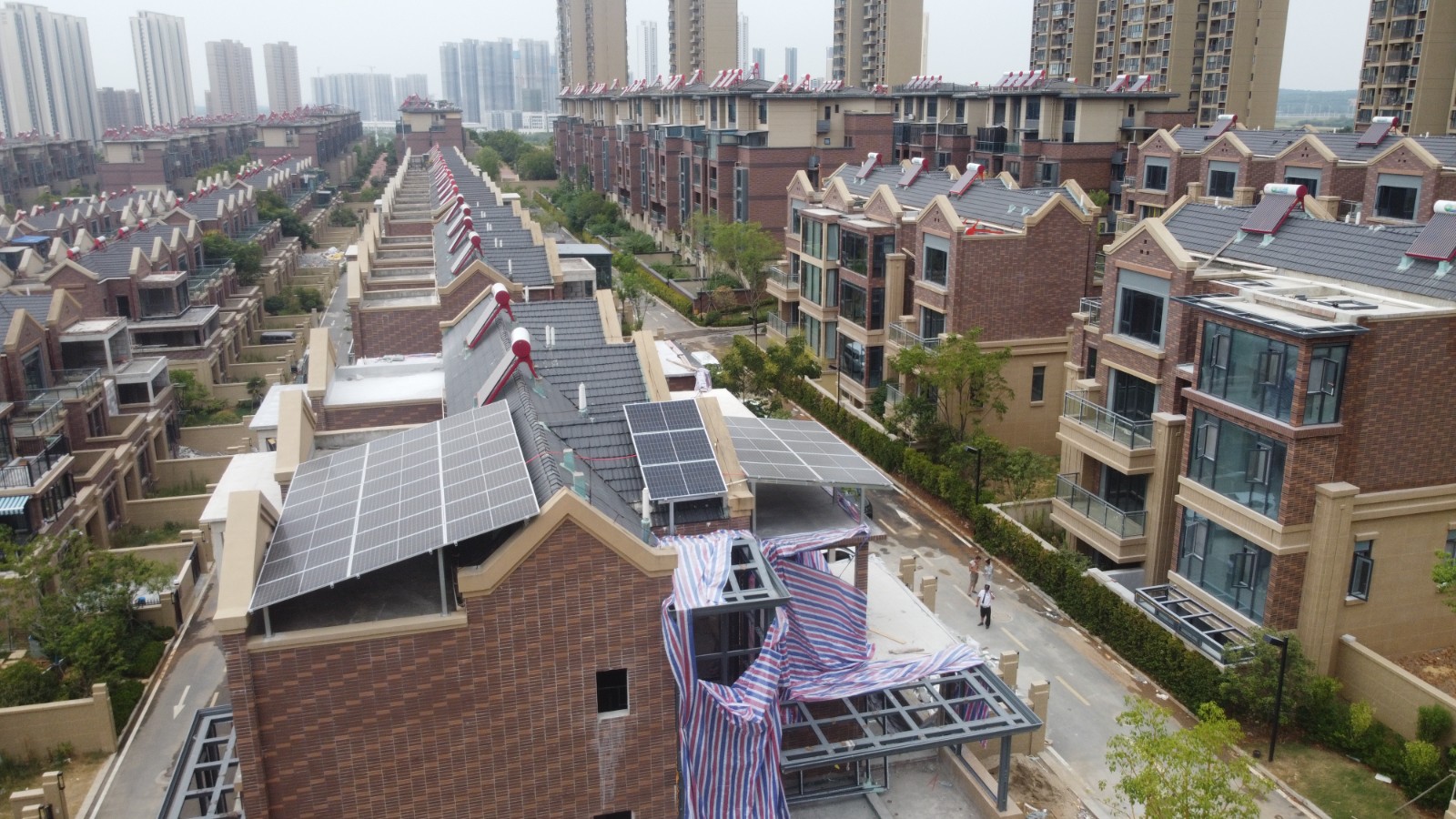 潦诳委：勉励电力用户与新能源企业签署年度及以上绿电生意条约